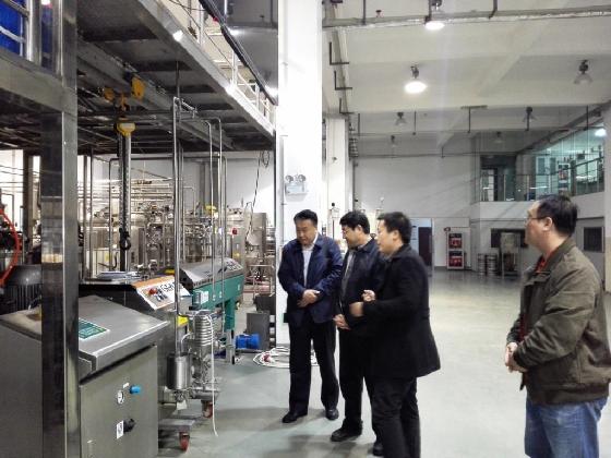 禹城市委常委、副市长王建国一行来我校考察交流