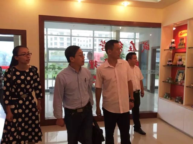 我校技术转移中心遂宁分中心组织专家赴遂宁市参加“专家进企业”活动